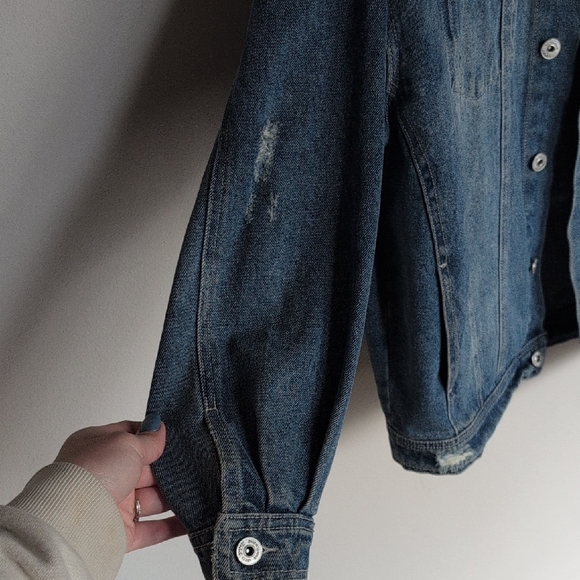 Zara Blue Denim Distressed Jeans Jacket with Lace-Up Details. Size Medium - Picture 2 of 10